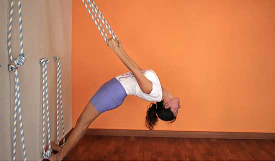 Yoga-with-ropes-gran-canaria-espana